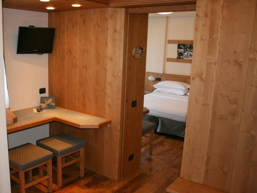 Hotel Larice Bianco 3*